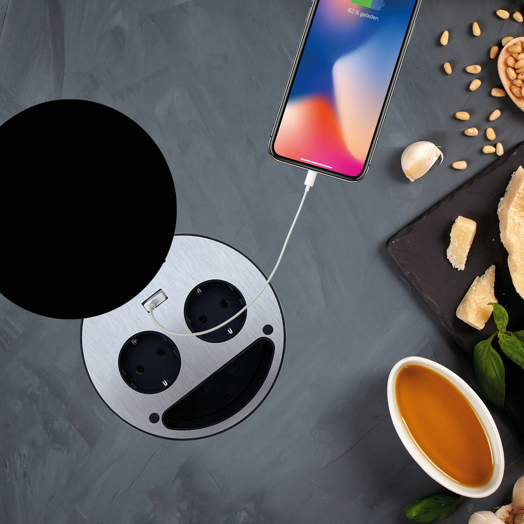 Naber Smile | 3-fach Einbau-Steckdose | Edelstahl | USB (7053148)