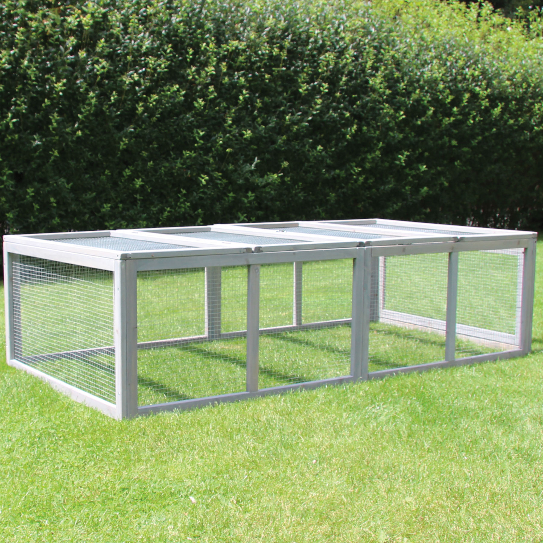 Auslauf für Kaninchen, Hasen, Meerschweinchen und Kleintiere in Hellgrau