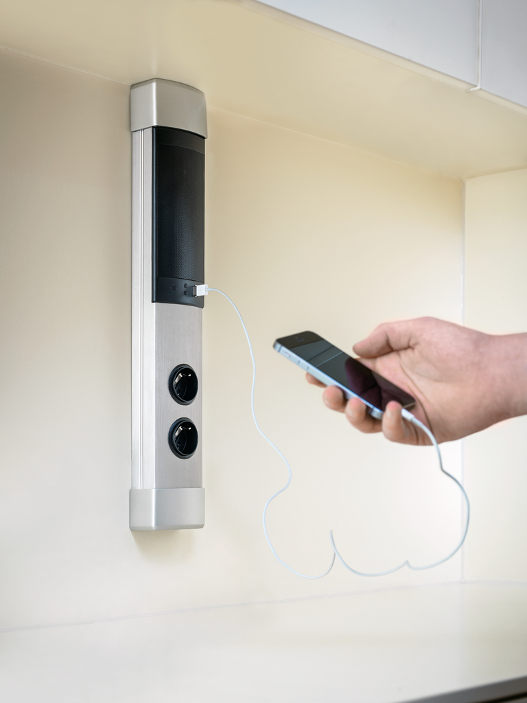 Naber Muzak Säule | 3-fach Wand-Steckdose | Aluminium | USB (8031153)