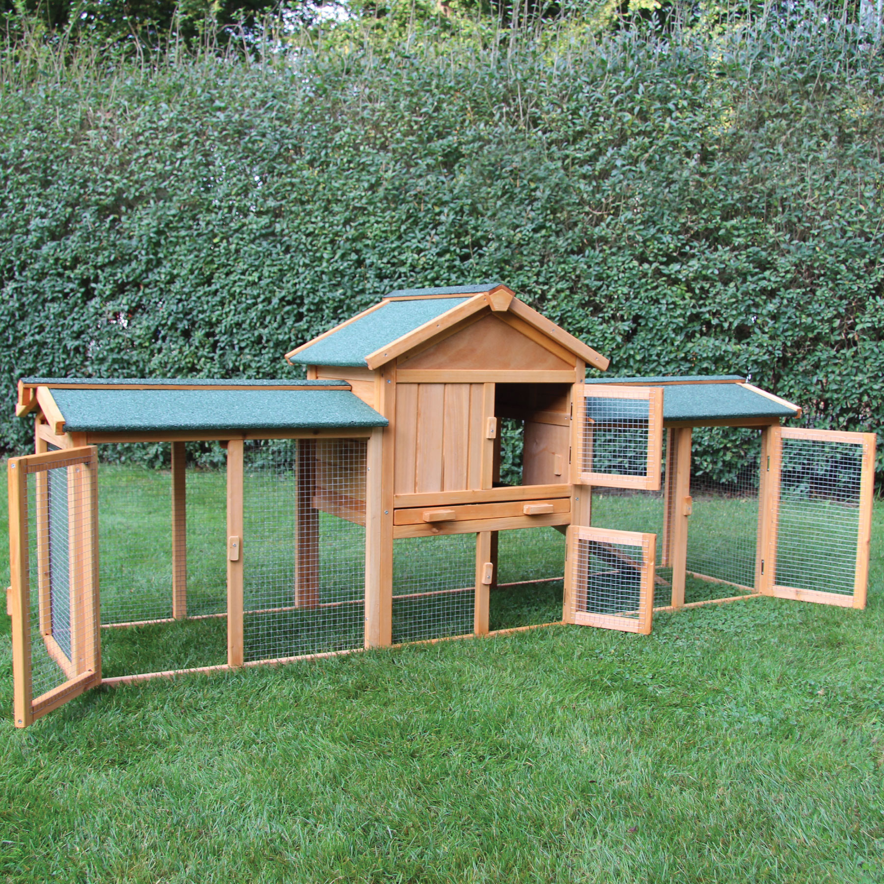 Hasenstall / Kaninchenstall "Picasso“ - Kleintierstall aus Holz