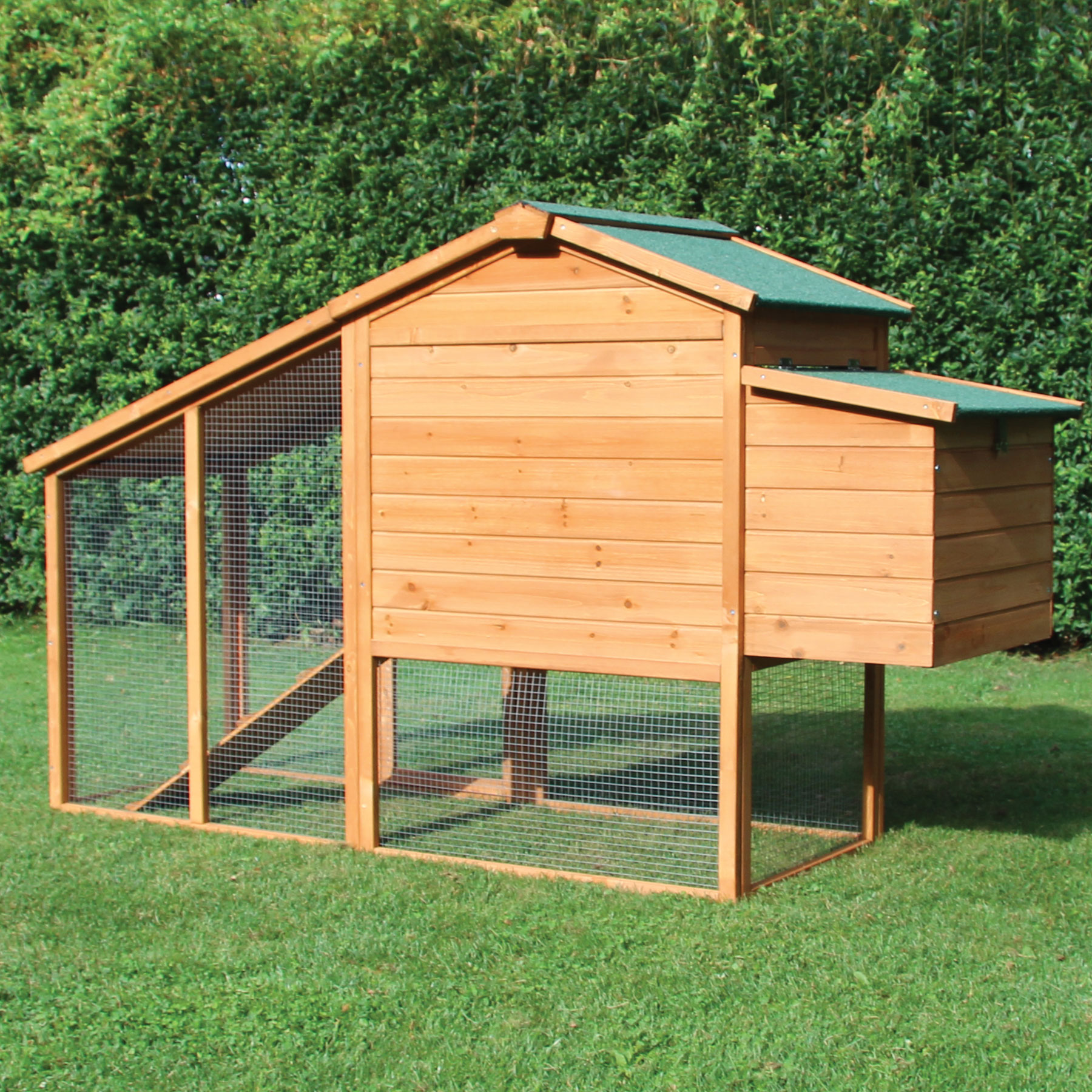 Hühnerhaus / Hasenhaus "Bertha“ - Unterschlupf für Hühner, Hasen, Wachteln, Kleintiere