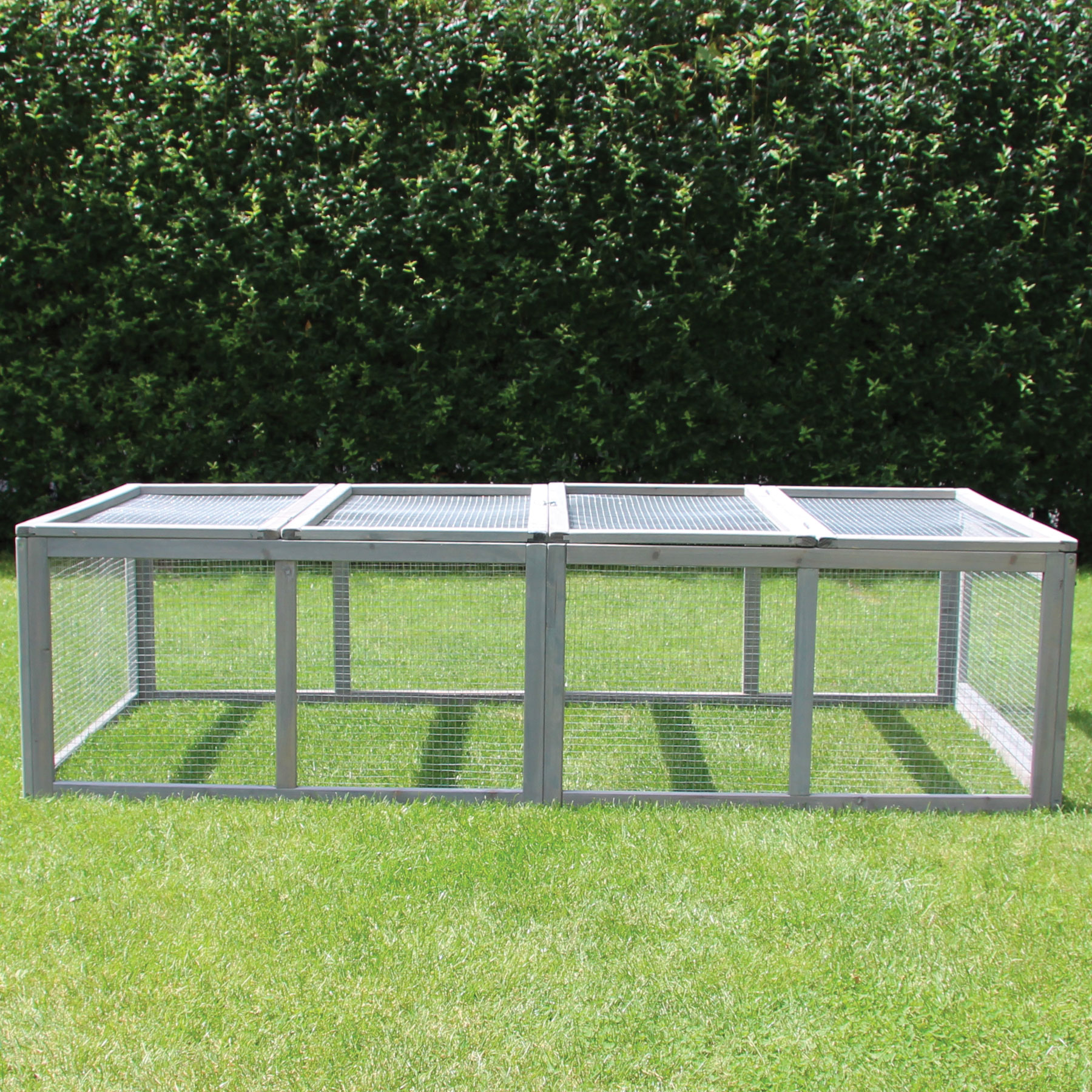 Auslauf für Kaninchen, Hasen, Meerschweinchen und Kleintiere in Hellgrau