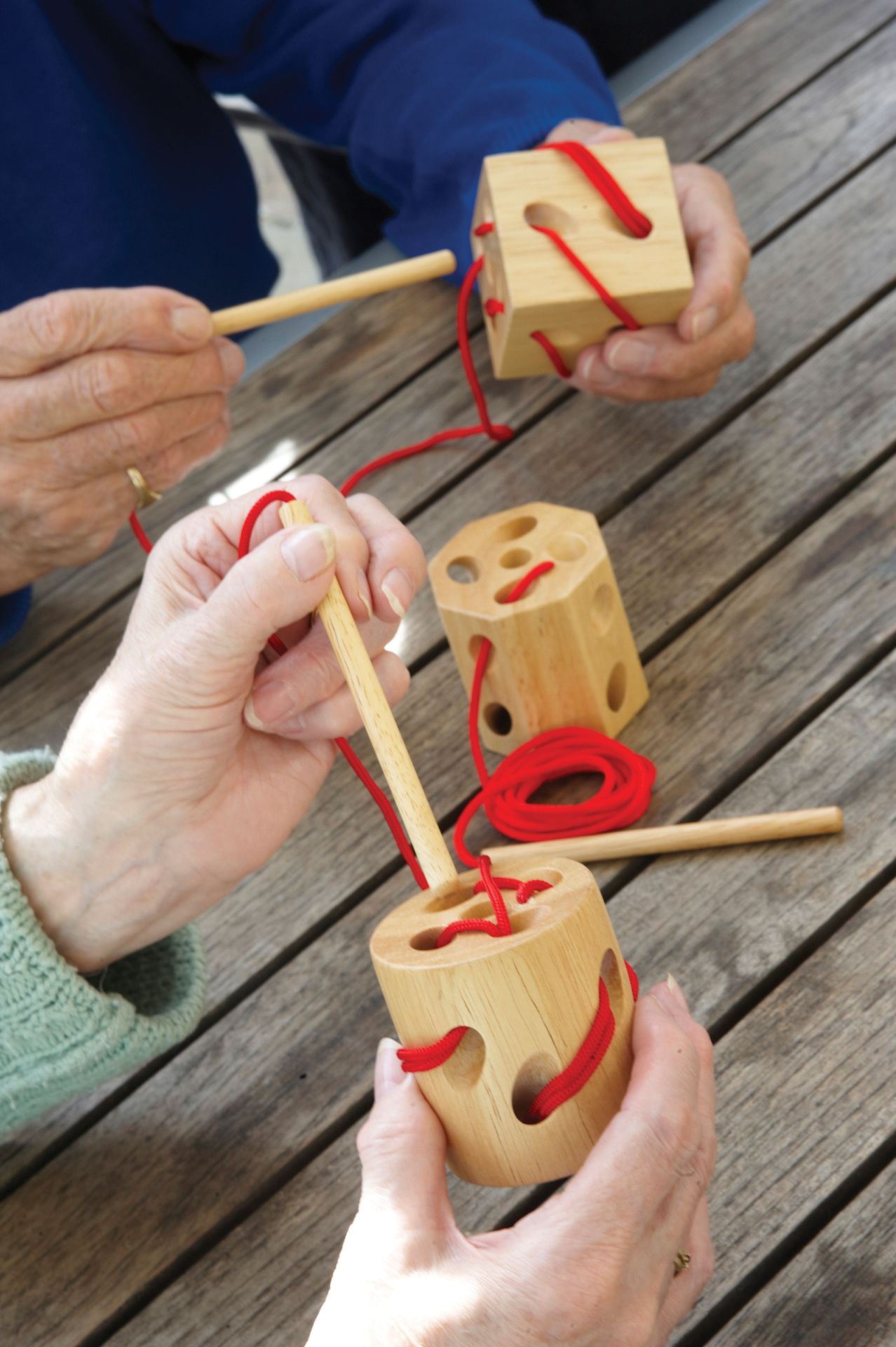 Fädelblöcke 4 in 1