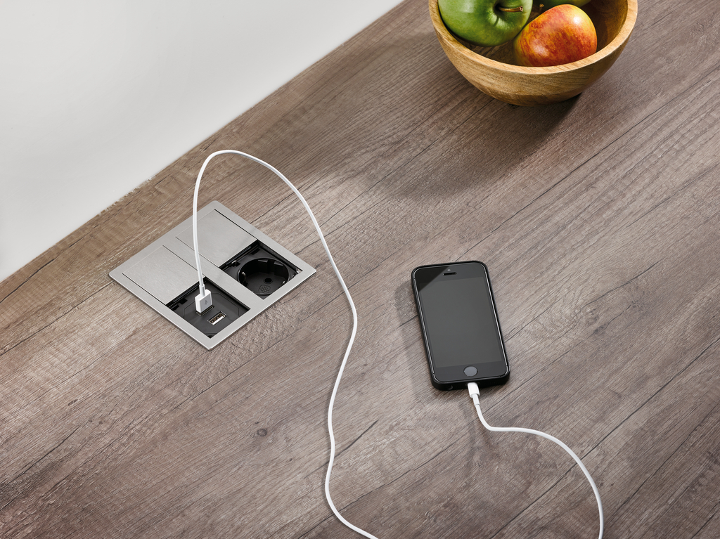 Naber Plaza 2 | 3-fach Einbau-Steckdose | Edelstahl | USB (7053163)