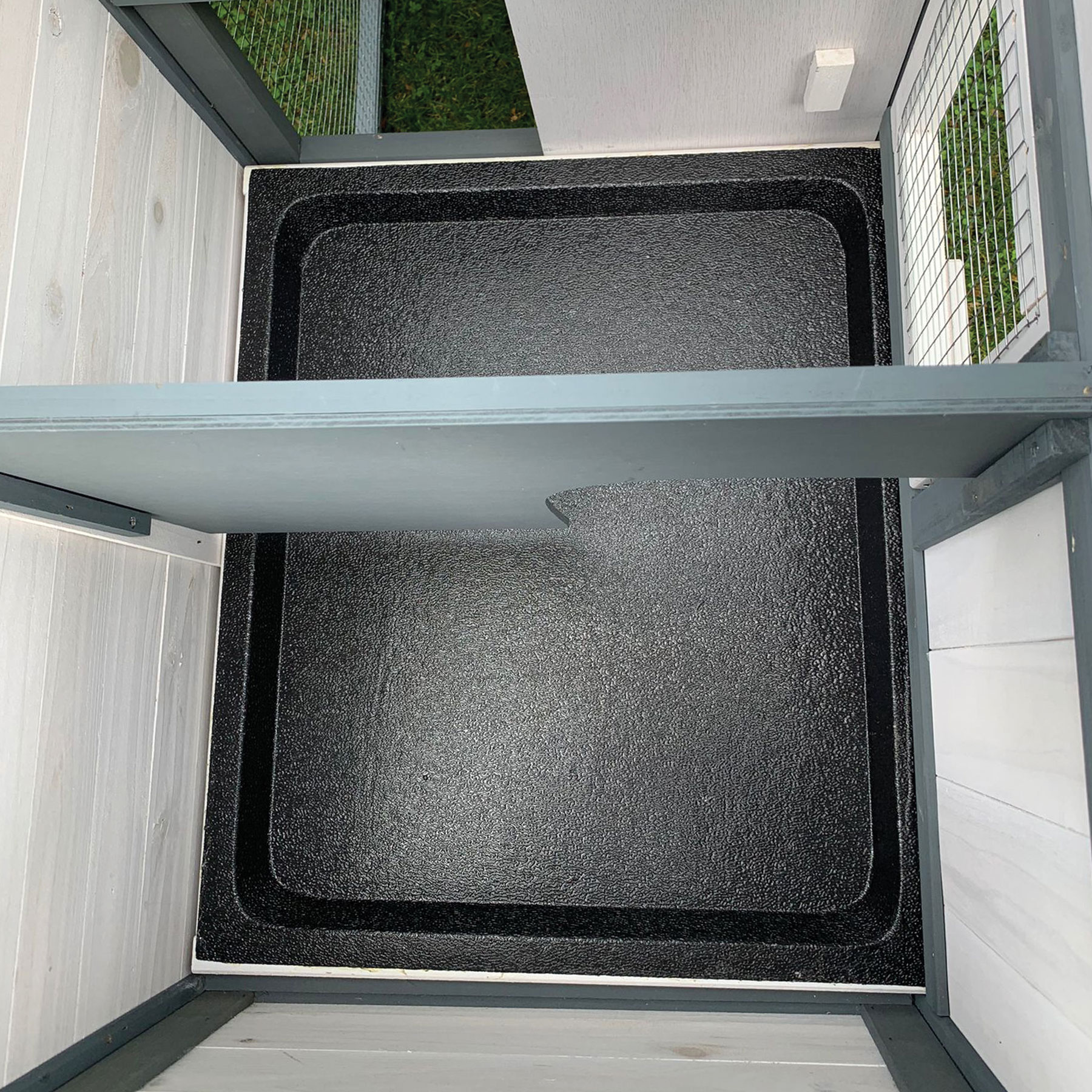 Hasenstall / Kaninchenstall "Picasso“ - Kleintierstall in Grau / Weiß